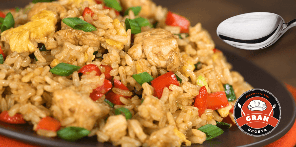 Colombian Chicken Rice, the Shredded-Chicken Way It's Made at Home