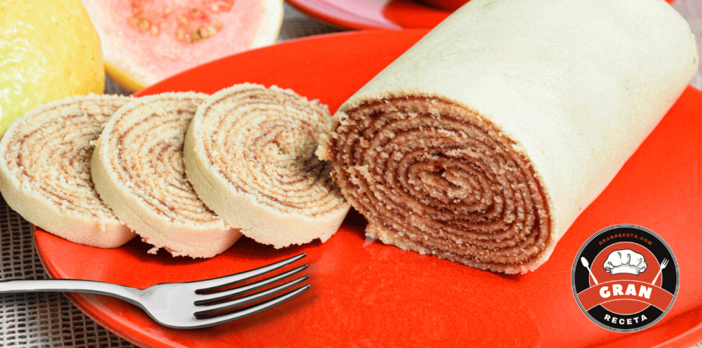 Rollo de guayaba casero: receta con puré natural paso a paso